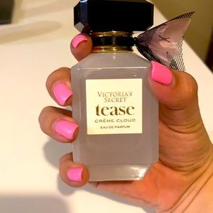 Victoria’s Secret Perfume Tease Crème Cloud